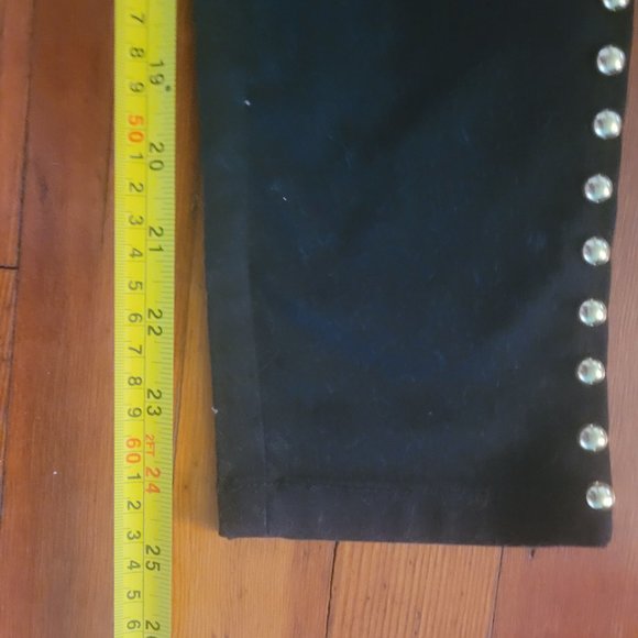 Studded Black Jeans sz 26 NWOT - Picture 6 of 6